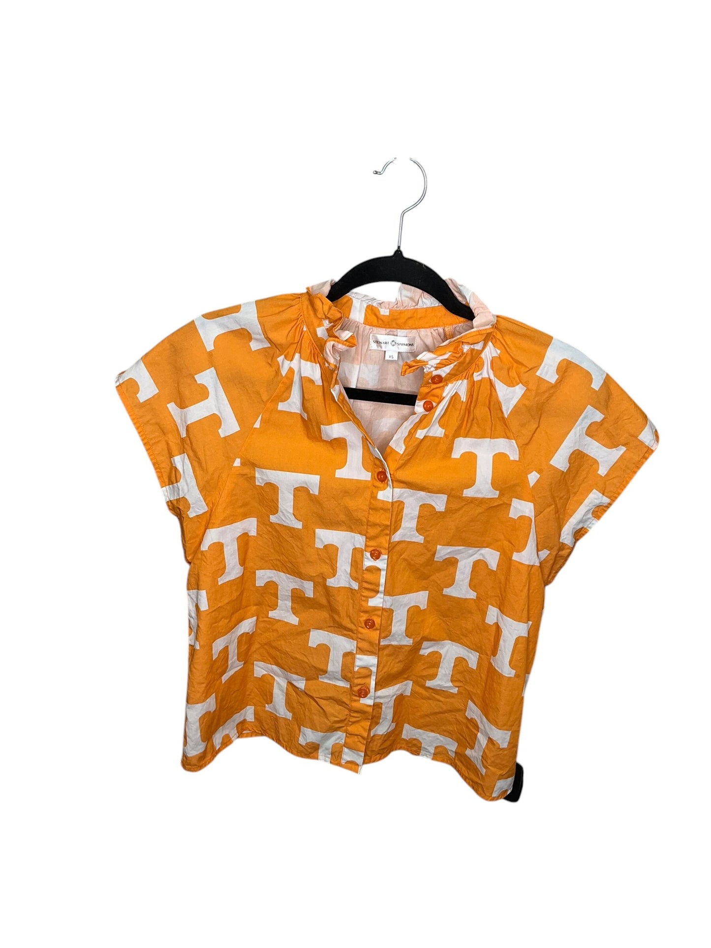 Top Short Sleeve By Clothes Mentor Size: Xs