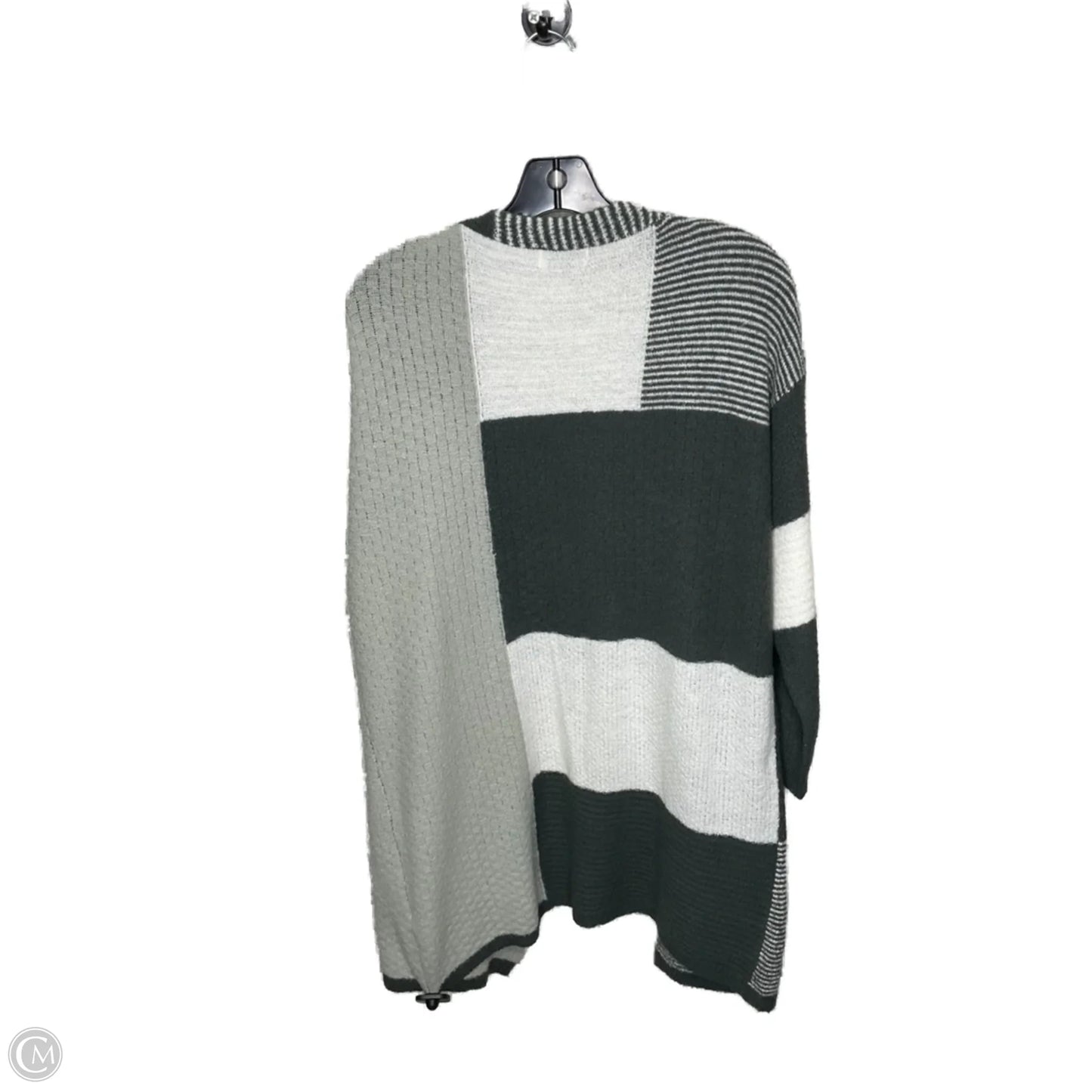 Cardigan By Clothes Mentor In Grey, Size: M