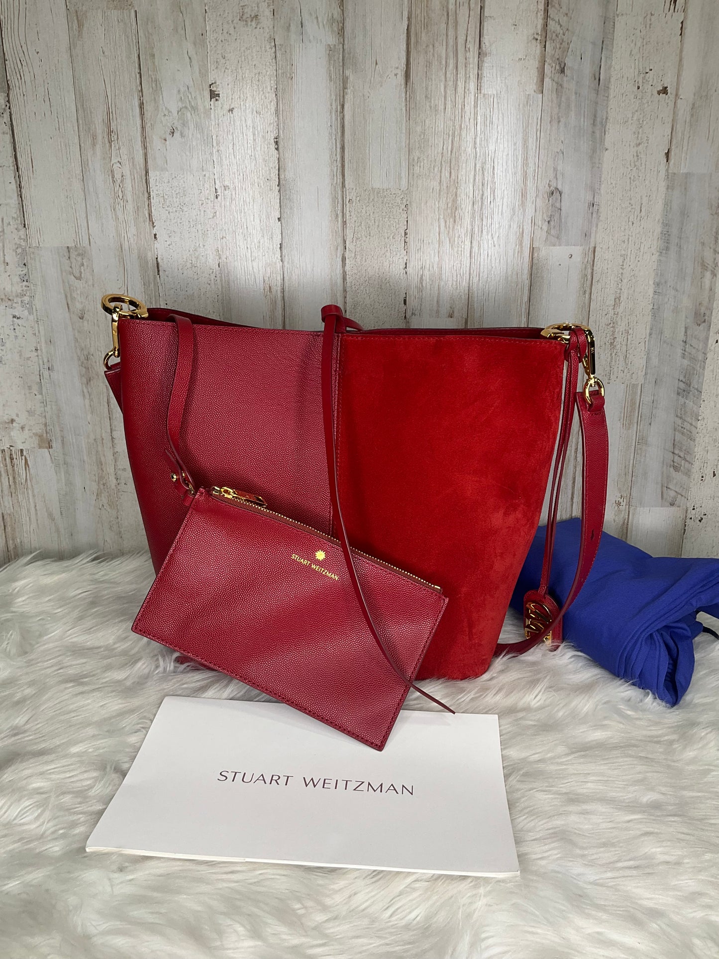 Handbag Designer By Stuart Weitzman Size: Medium