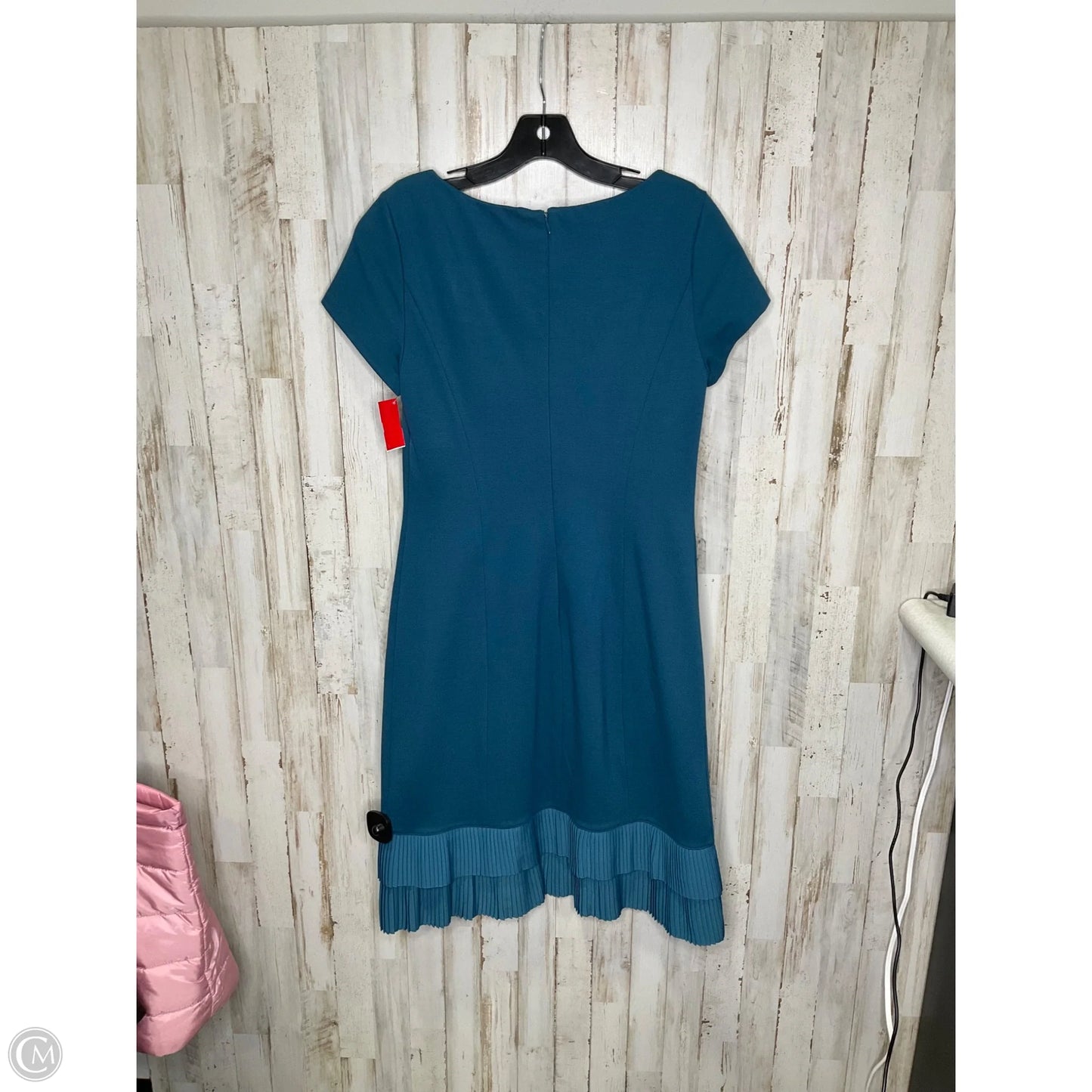 Dress Casual Short By Talbots In Teal, Size: 4