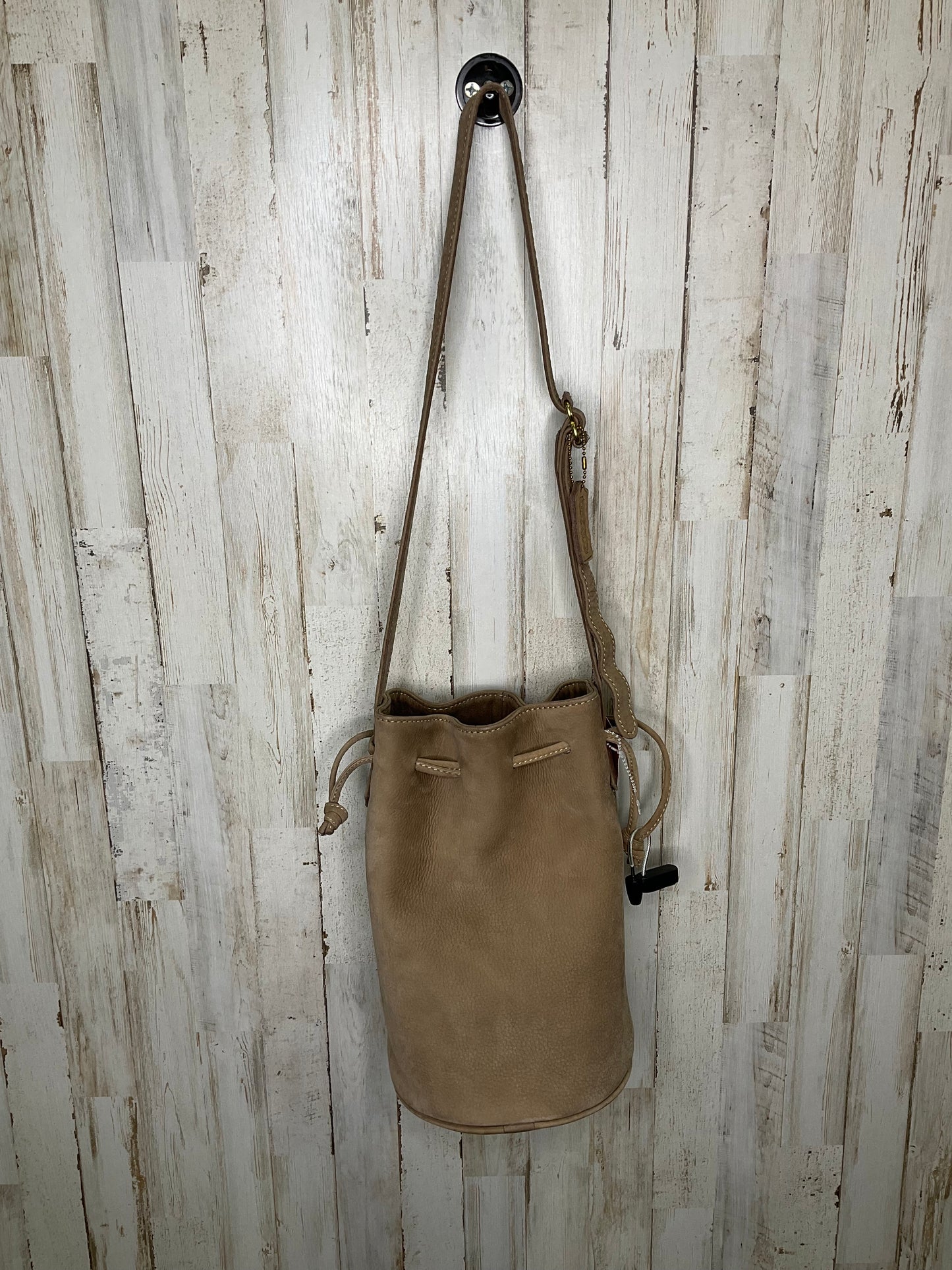 Handbag Designer By Coach Size: Medium