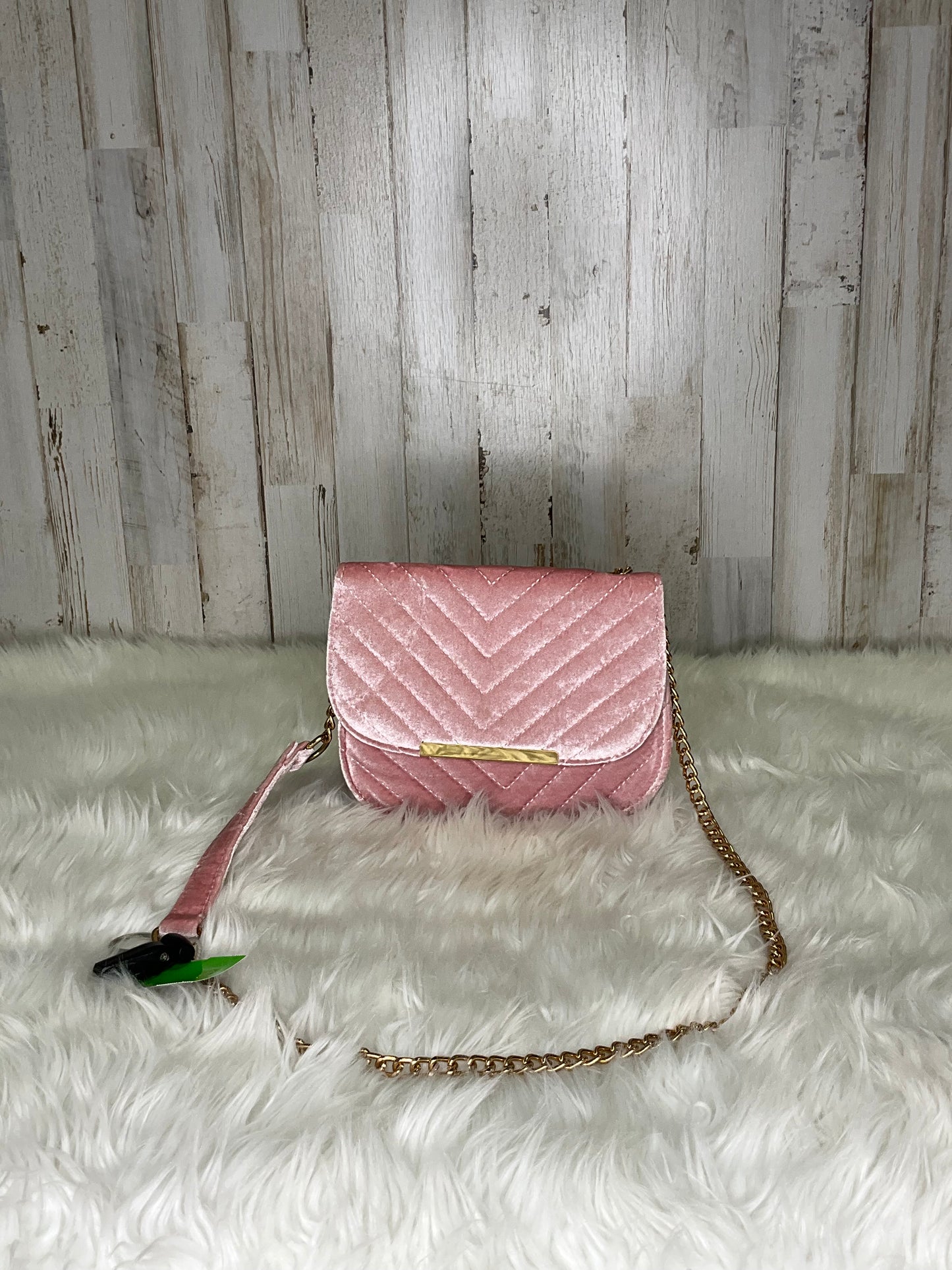 Crossbody By Clothes Mentor Size: Small