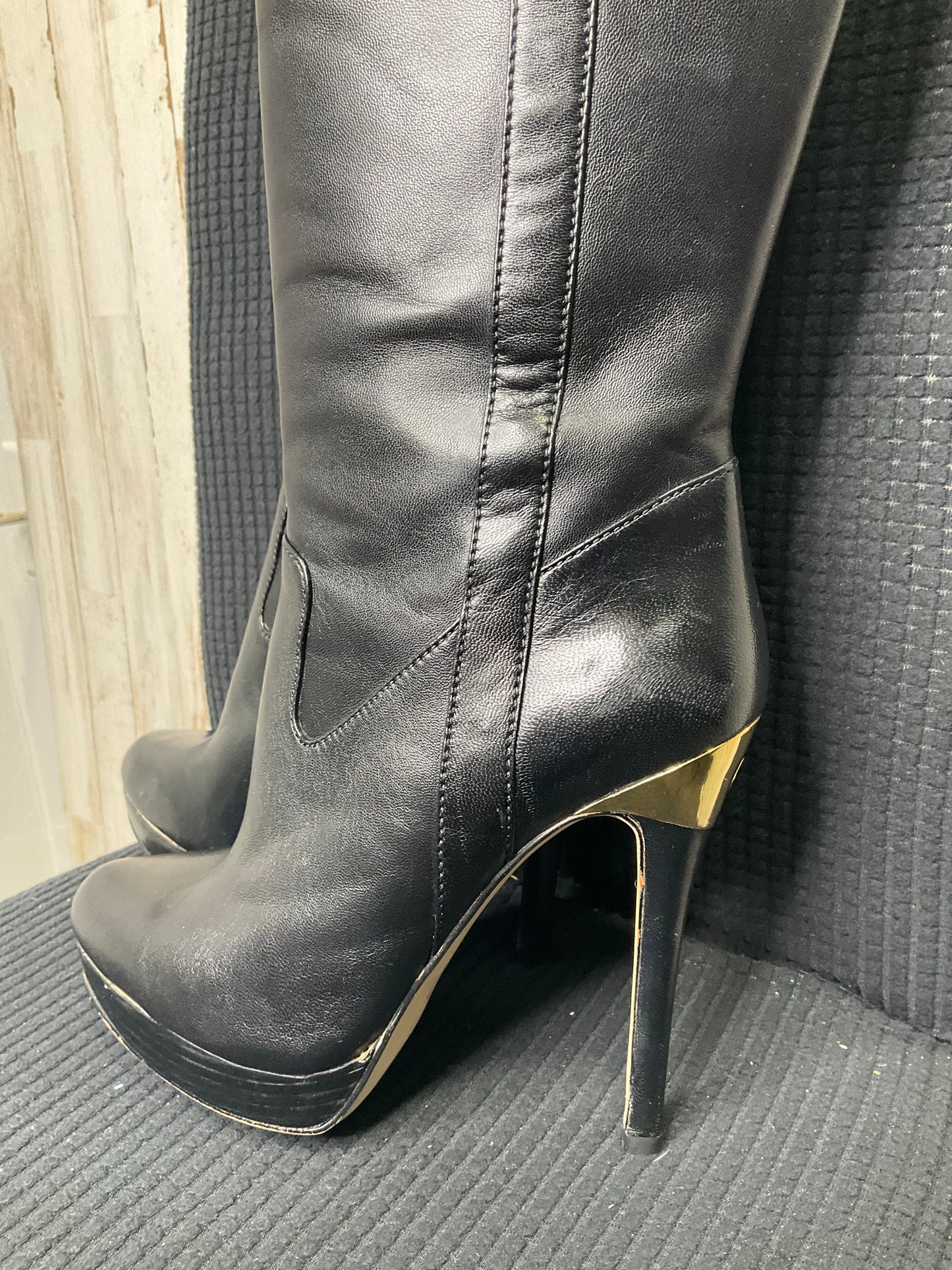 Boots Knee Heels By Michael Kors Size: 7