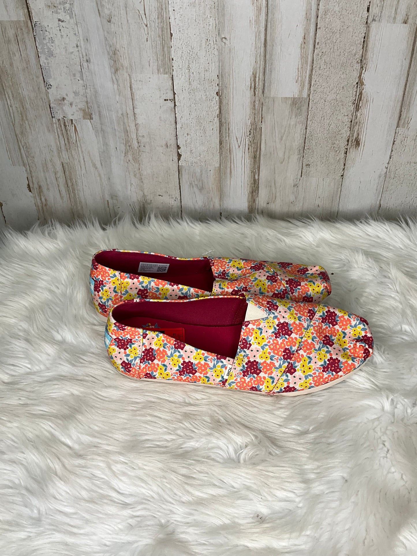Shoes Flats By Toms Size: 10