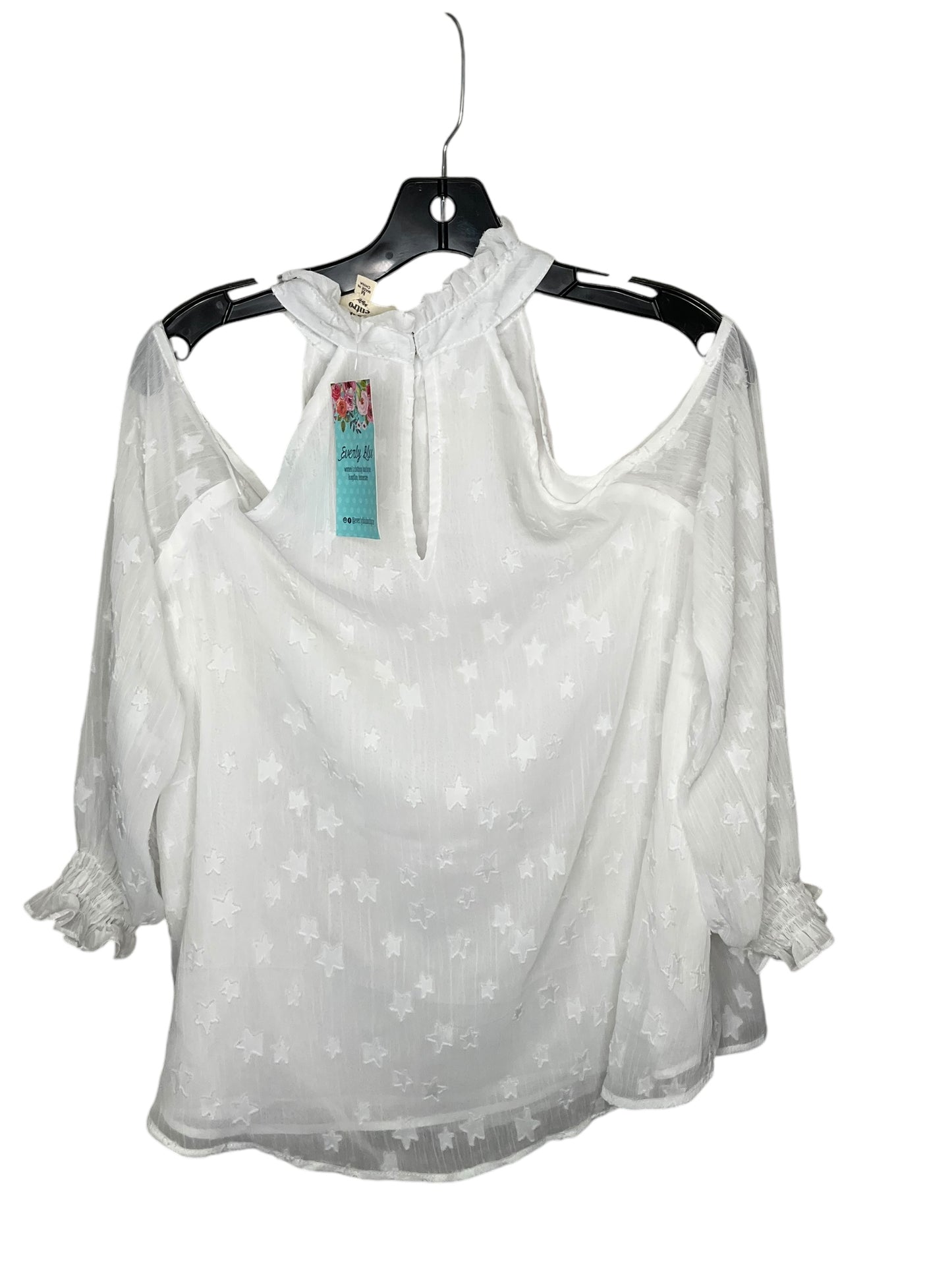 Top Long Sleeve By Entro In White, Size: M