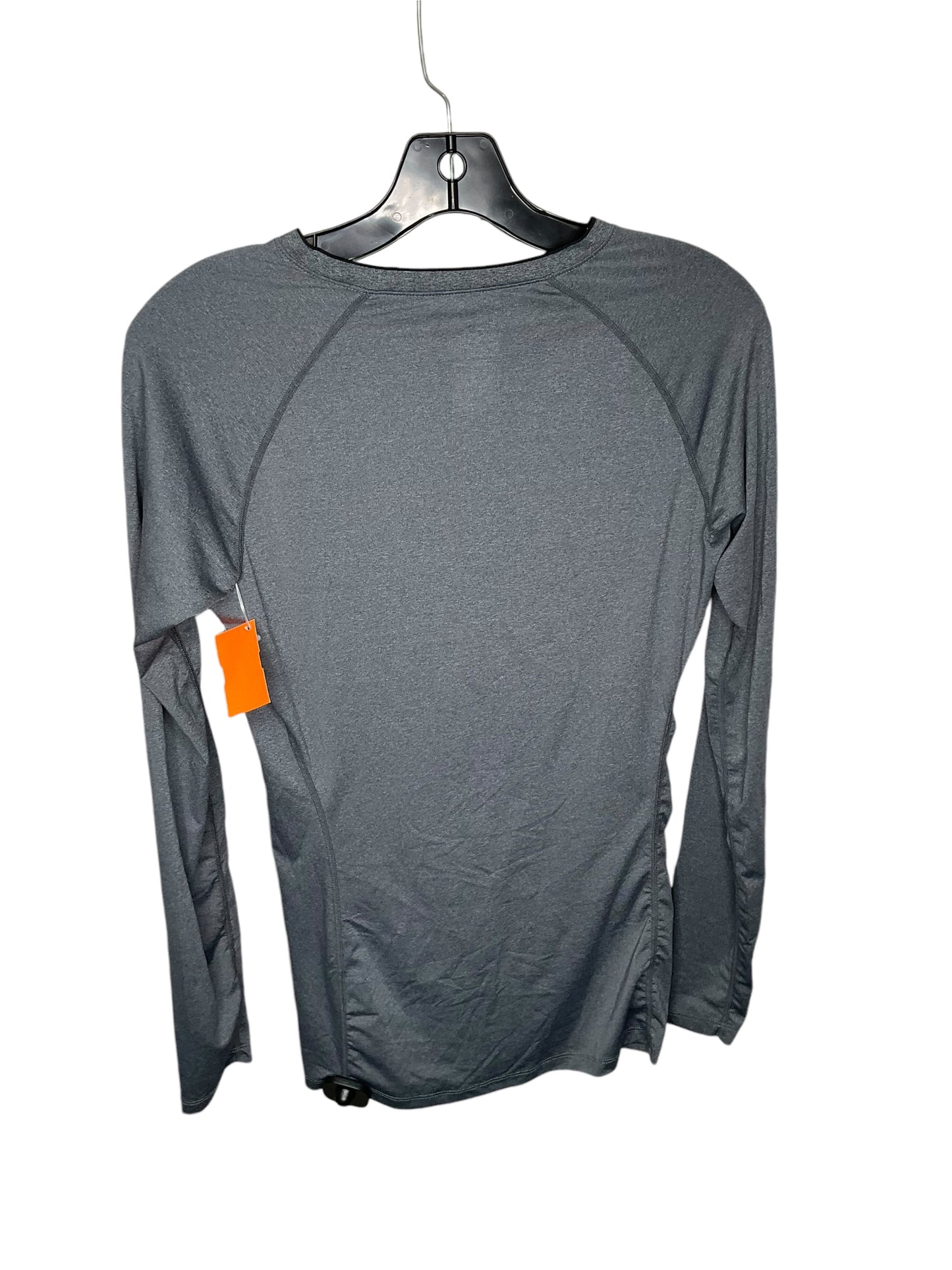 Athletic Top Long Sleeve Crewneck By Nike In Grey, Size: M