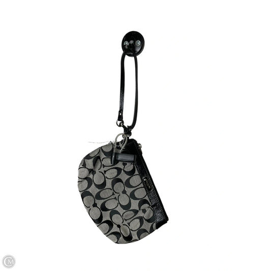 Wristlet Designer By Coach, Size: Medium