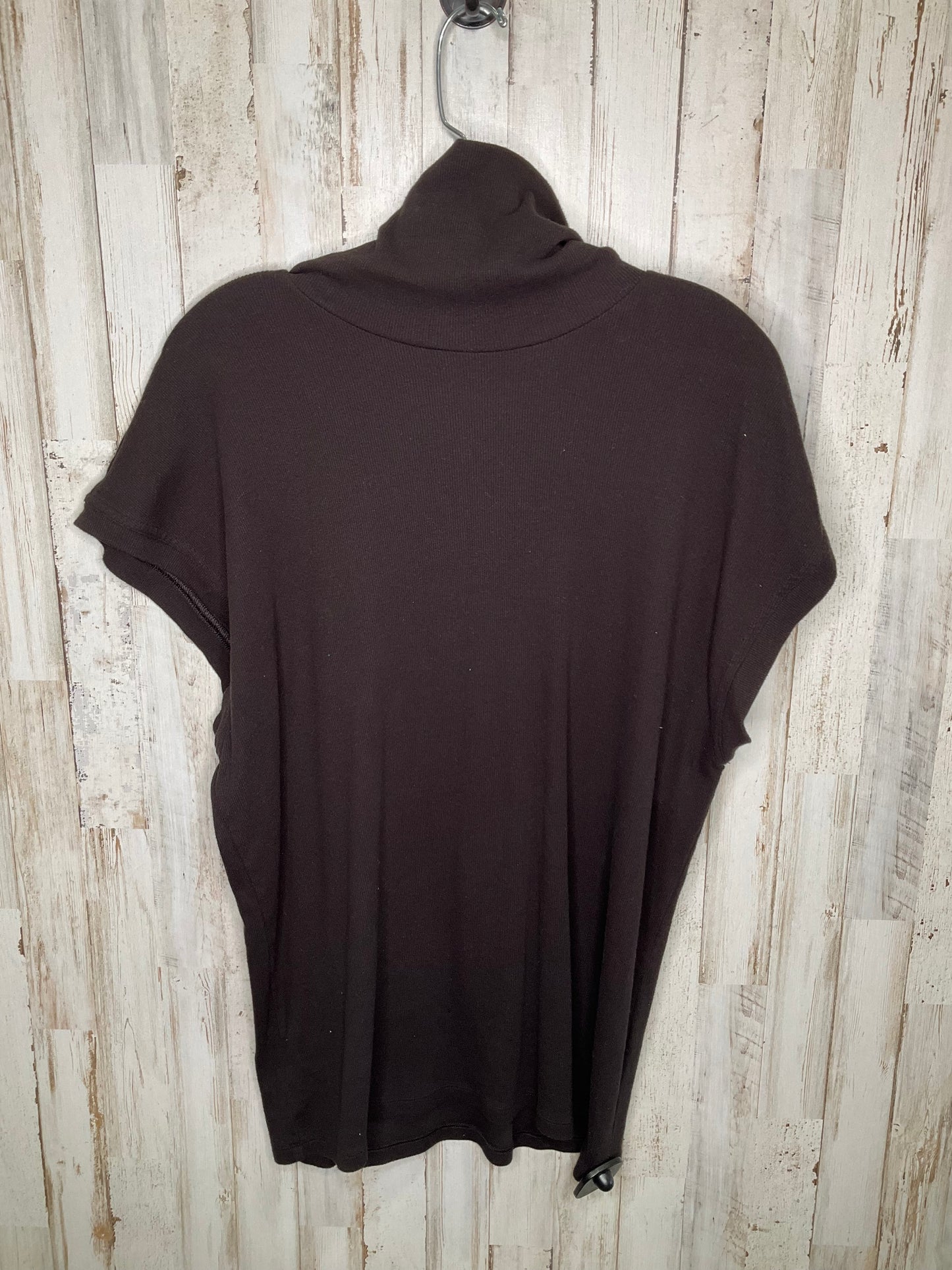 Black Top Sleeveless Banana Republic, Size 2x