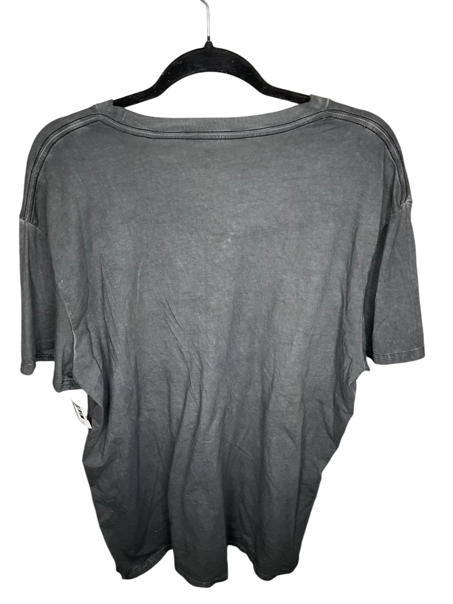 Top Short Sleeve By Disney Store In Grey, Size: Xxl