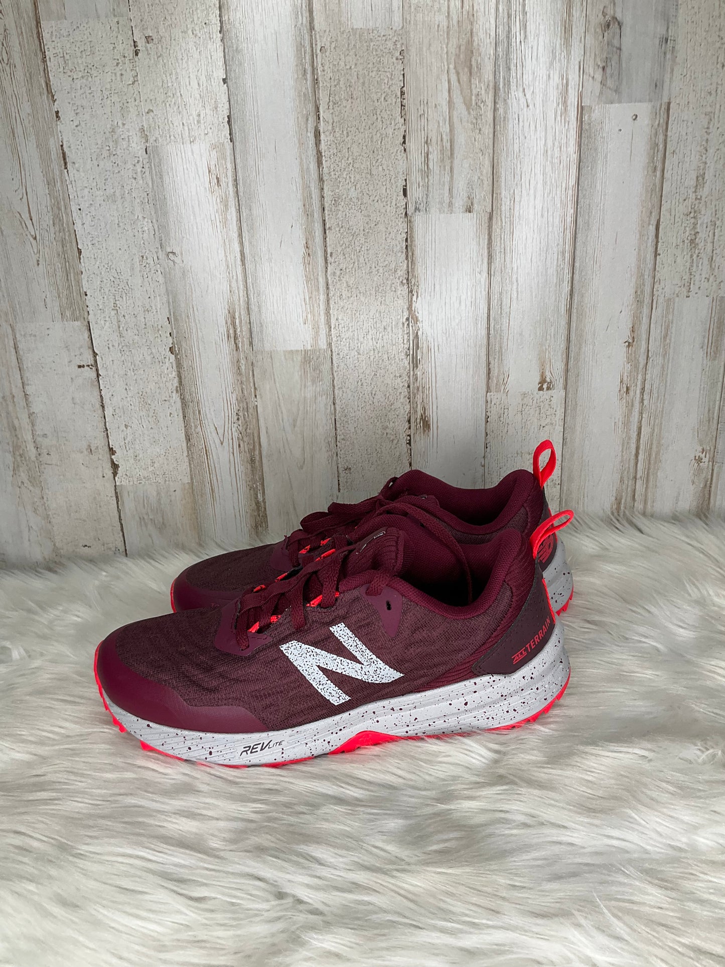 Shoes Athletic By New Balance  Size: 6.5