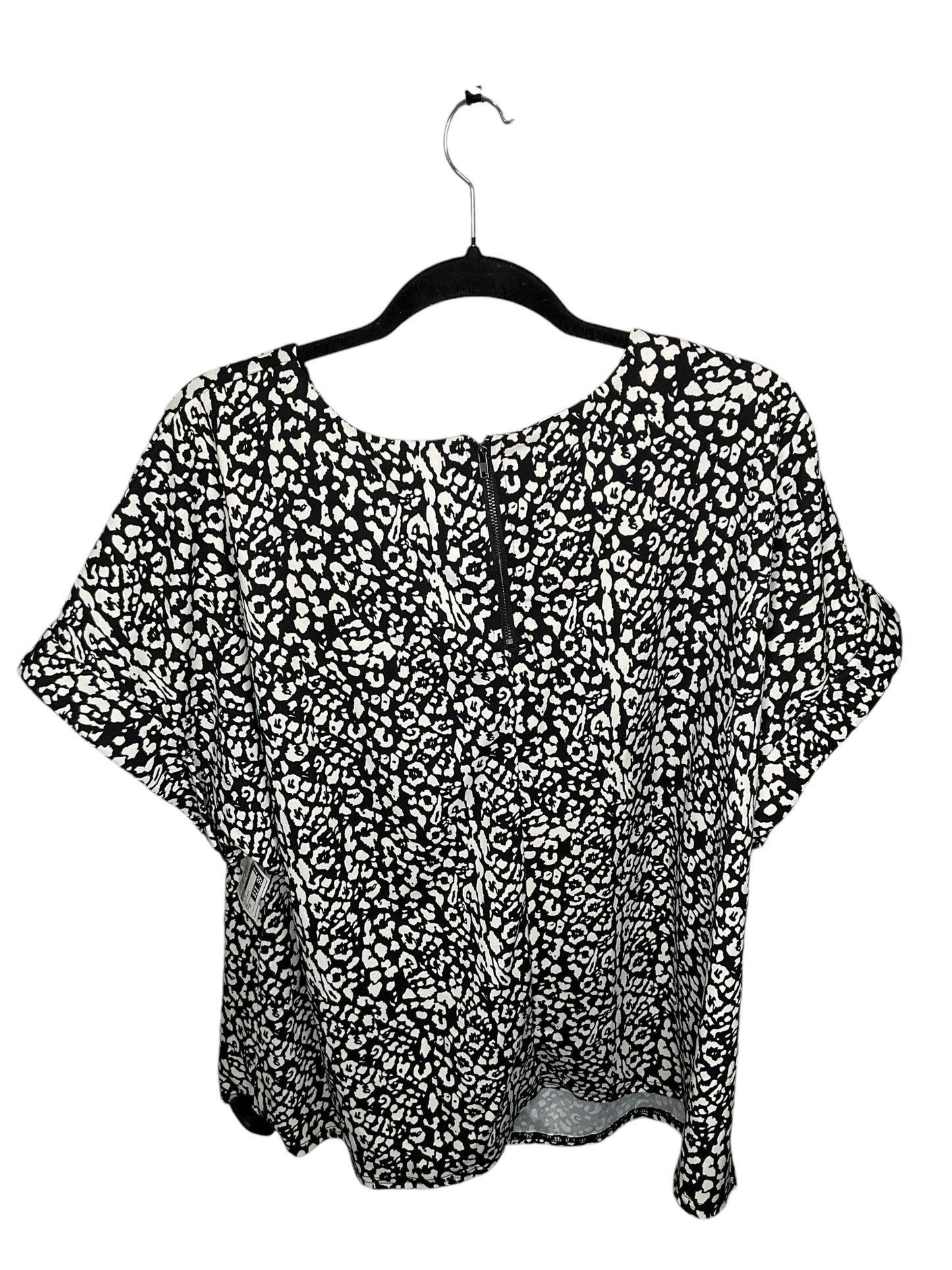 Top Short Sleeve By Melloday In Black & White, Size: 2x