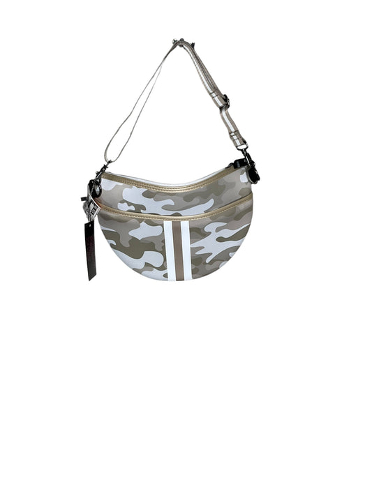 Belt Bag By Haute Shore, Size: Large