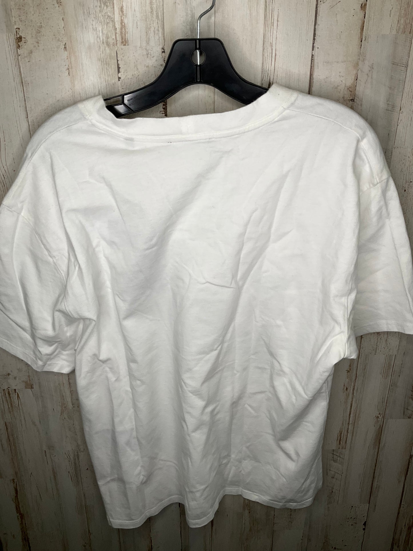 White Top Short Sleeve Cma, Size Xl