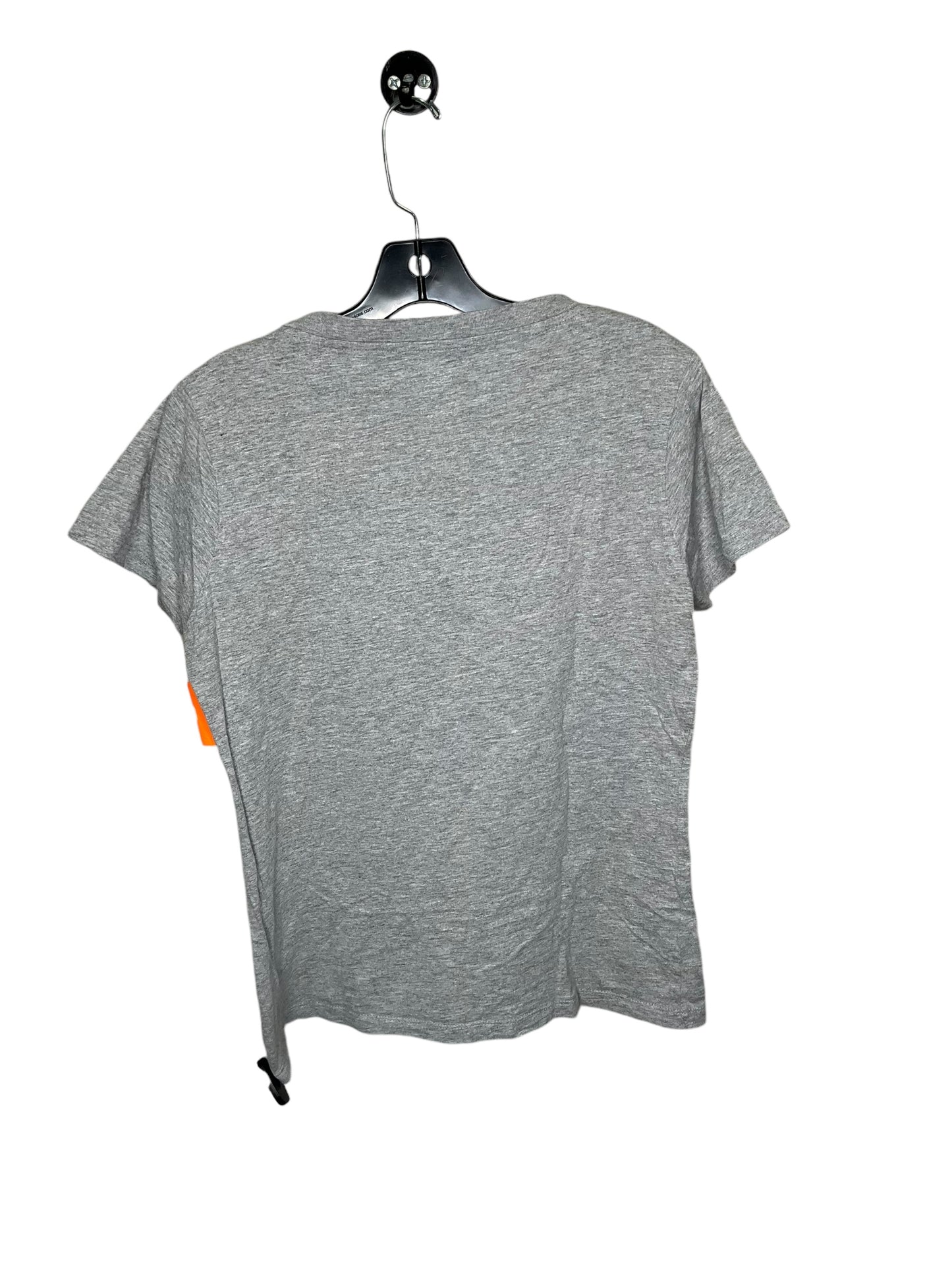 Top Short Sleeve By Clothes Mentor In Grey & Orange, Size: M