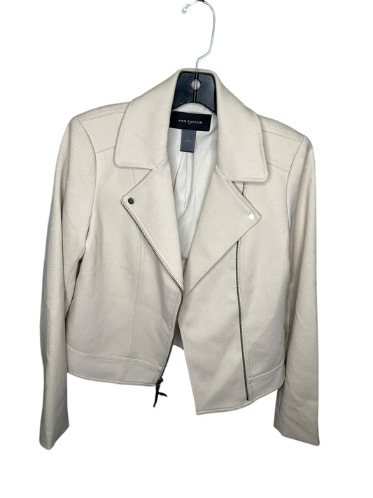 Blazer By Ann Taylor In Cream, Size: 2