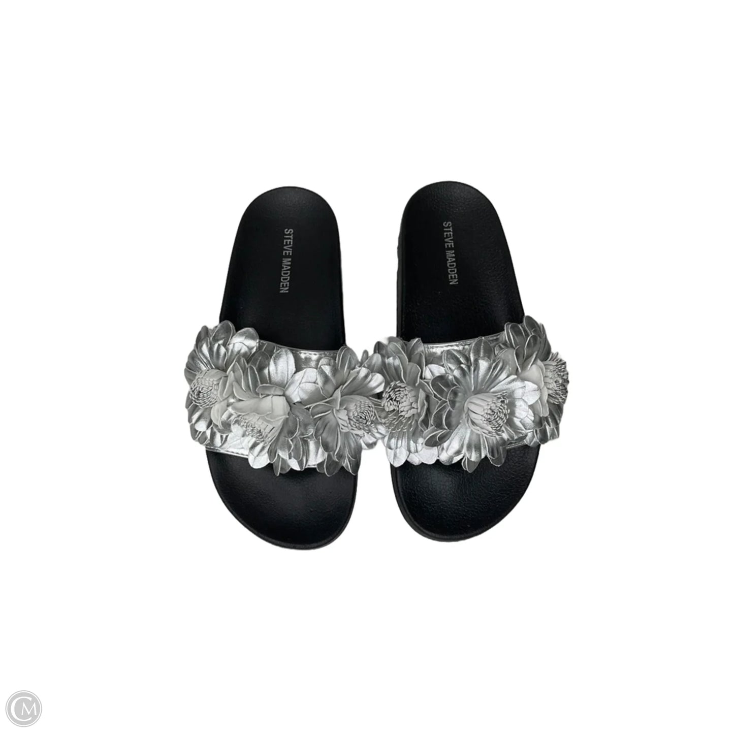 Sandals Flats By Steve Madden In Silver, Size: 7
