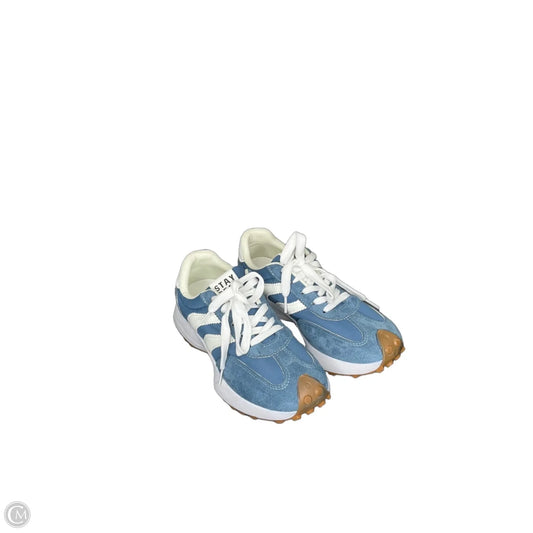 Shoes Sneakers By Clothes Mentor In Blue, Size: 5.5