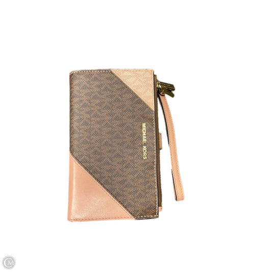 Wristlet Designer By Michael Kors, Size: Medium