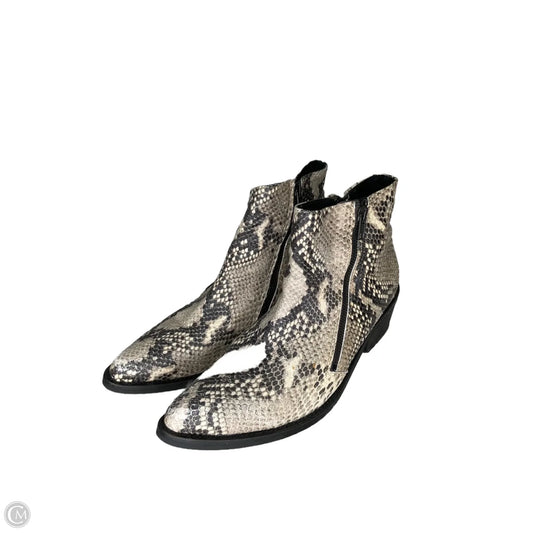 Boots Ankle Heels By Free People In Snakeskin Print, Size: 7.5
