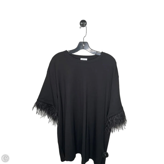 Top Short Sleeve By For Cynthia In Black, Size: 1x