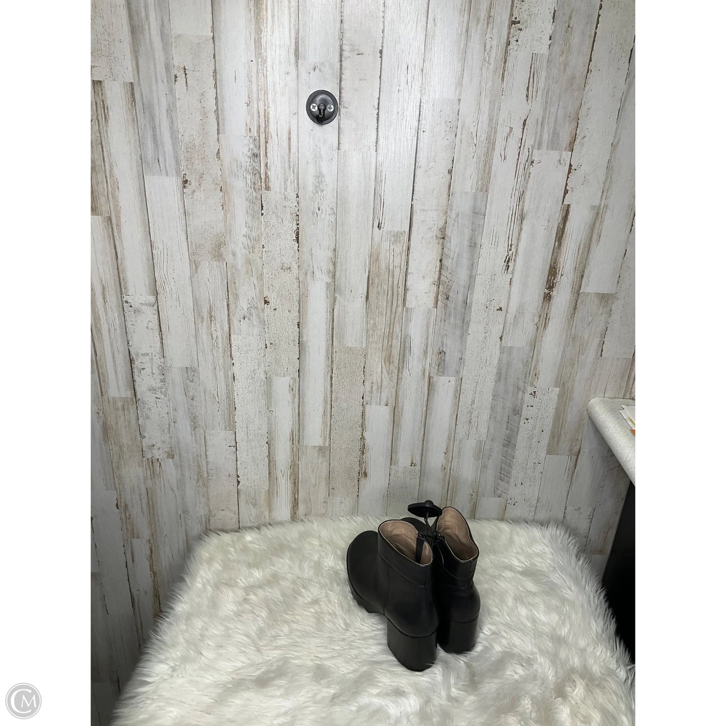 Boots Ankle Heels By Clothes Mentor In Black, Size: 8