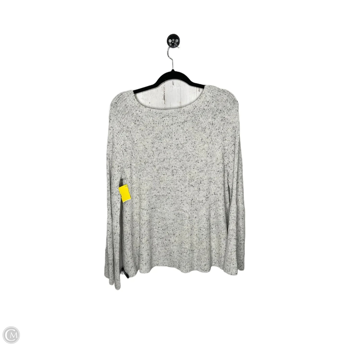 Sweater By Clothes Mentor In Grey, Size: M