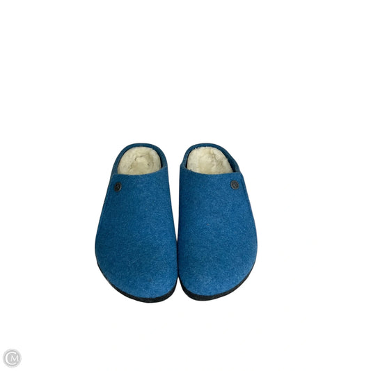 Shoes Flats By Birkenstock In Blue, Size: 9