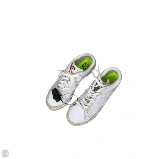 Shoes Sneakers By Nike In White, Size: 8