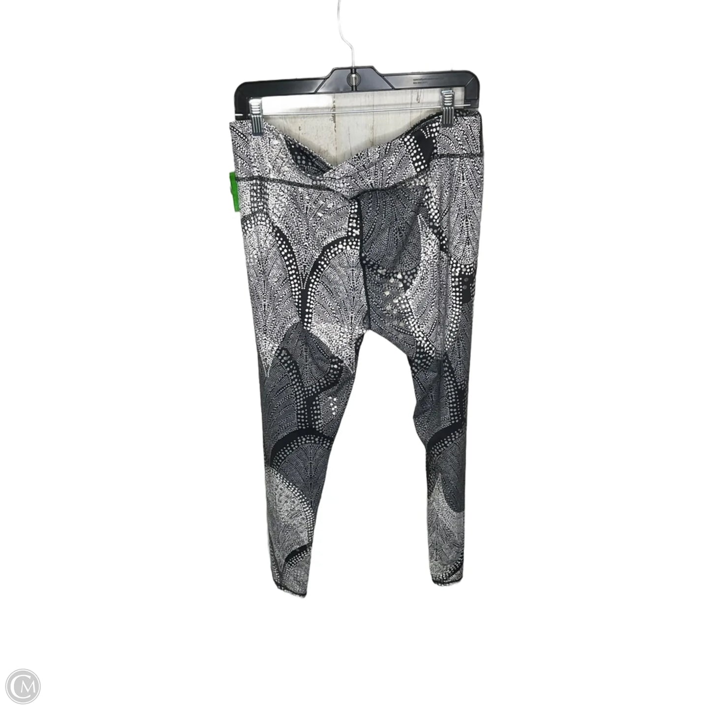 Athletic Leggings By Fabletics In Animal Print, Size: Xl