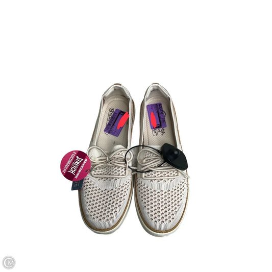 Shoes Flats By Skechers In Beige, Size: 9