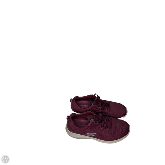 Shoes Sneakers By Skechers In Maroon, Size: 9