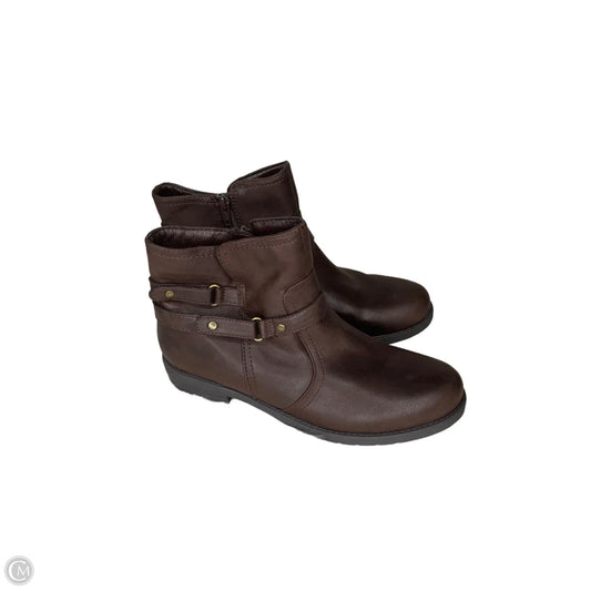 Boots Ankle Flats By Clothes Mentor In Brown, Size: 9.5