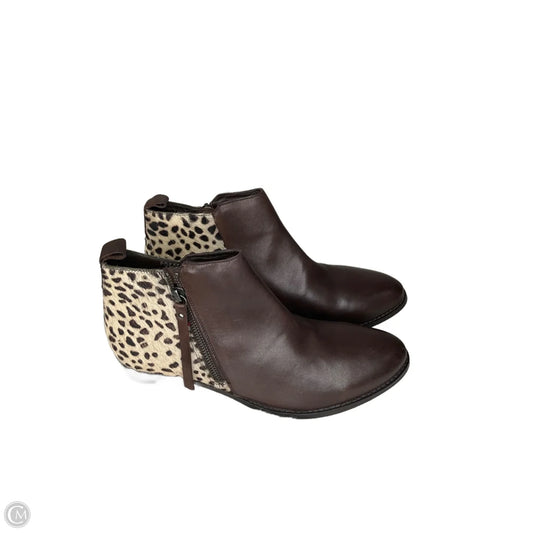 Boots Ankle Flats By Journee In Animal Print, Size: 10