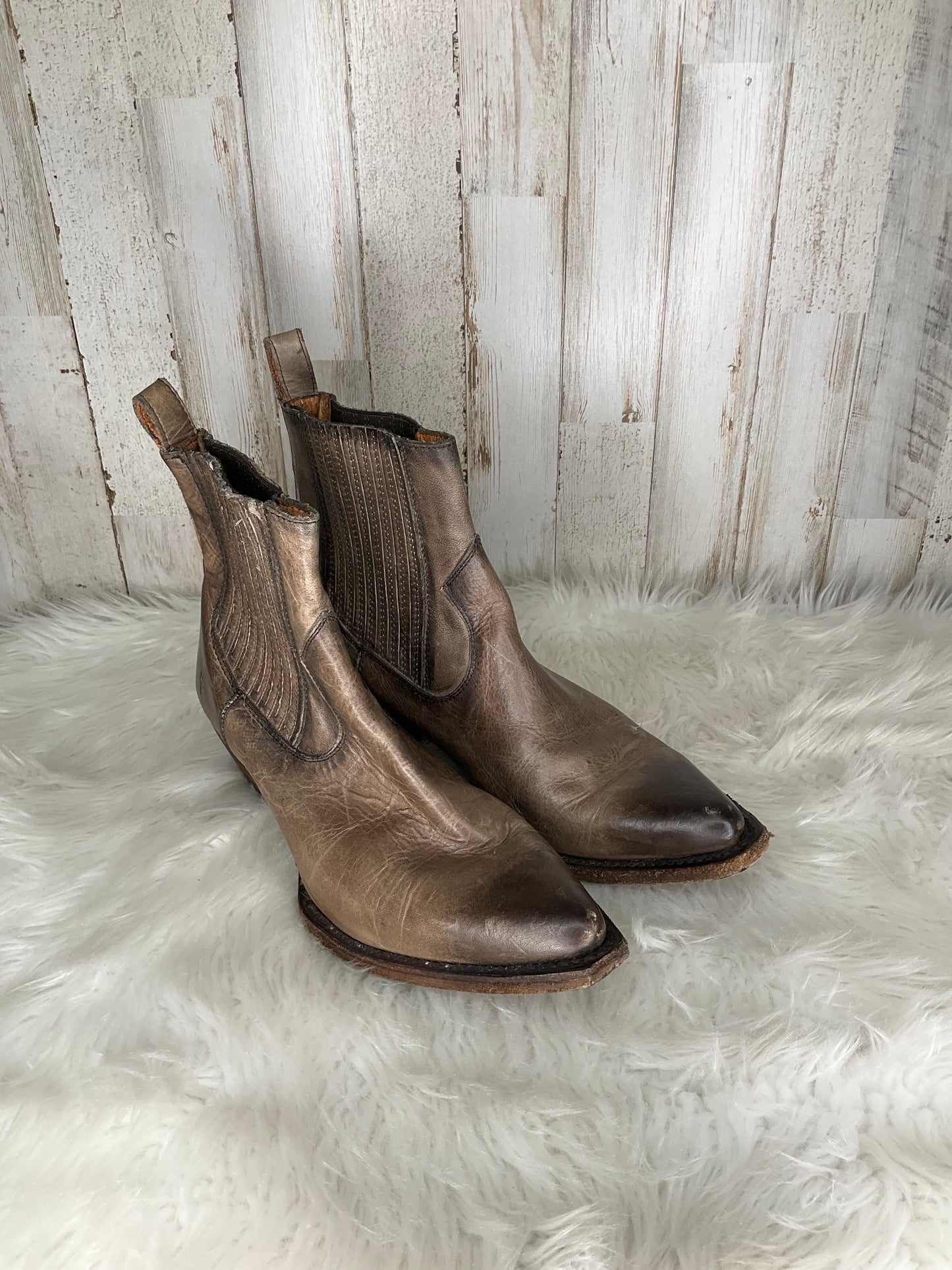 Boots Ankle Heels By Frye In Brown, Size: 7.5