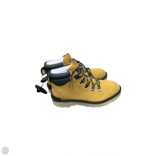 Boots Hiking By Sorel In Brown, Size: 8