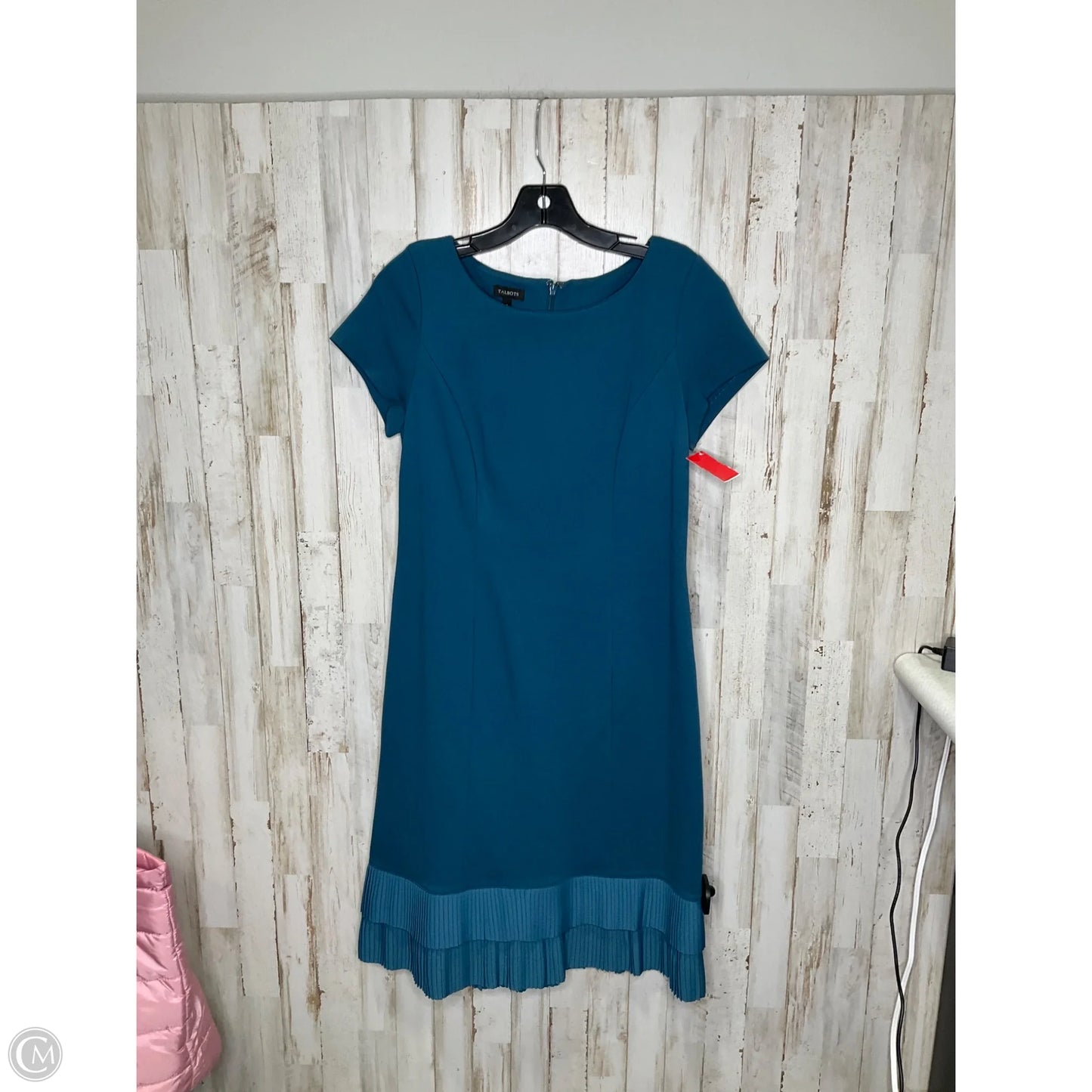 Dress Casual Short By Talbots In Teal, Size: 4