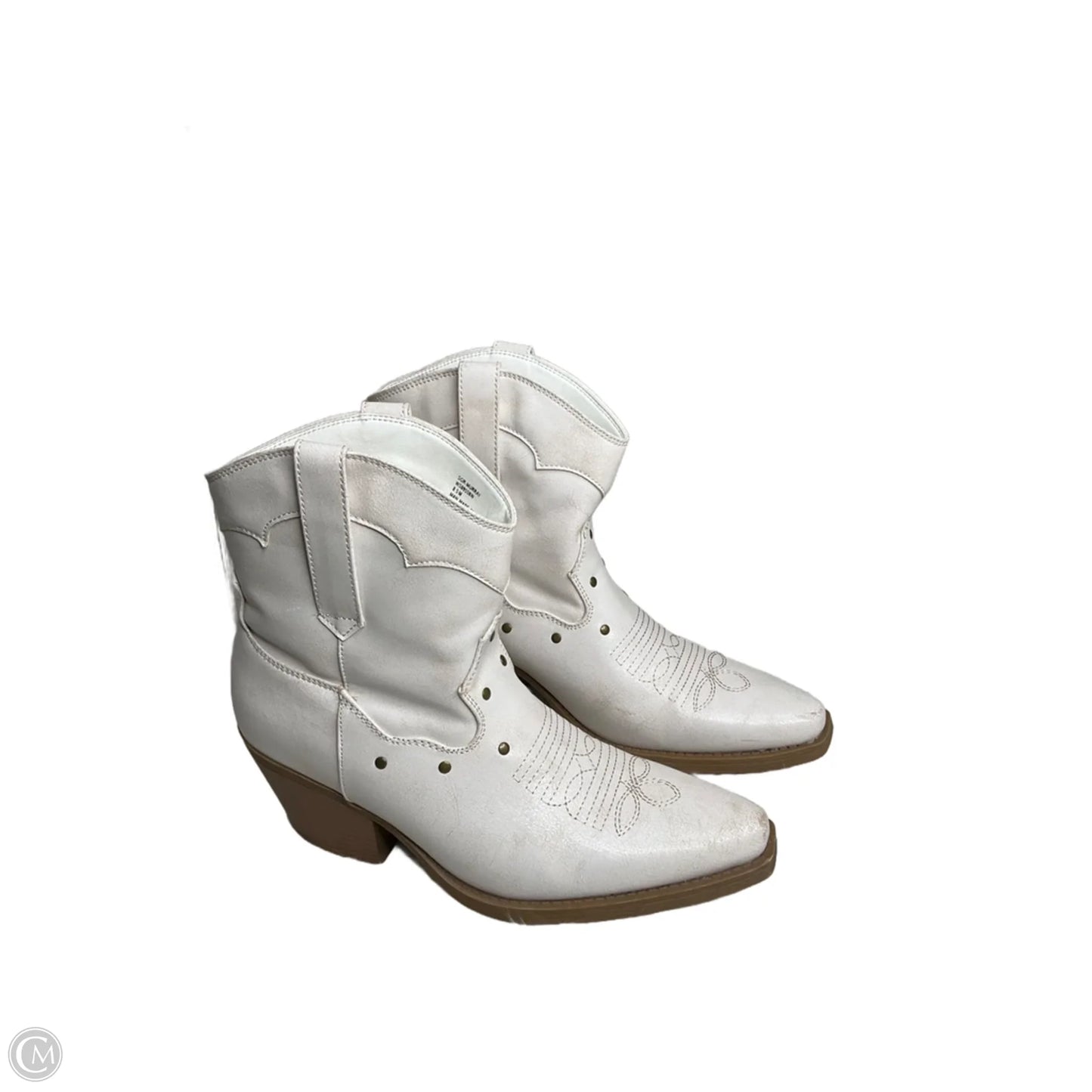 Shoes Sneakers By Converse In Cream, Size: 7.5