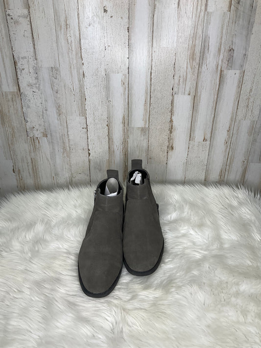 Boots Ankle Heels By Ugg  Size: 6